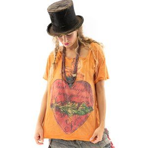 Magnolia Pearl Awaken Sleeping Heart T, Marmalade